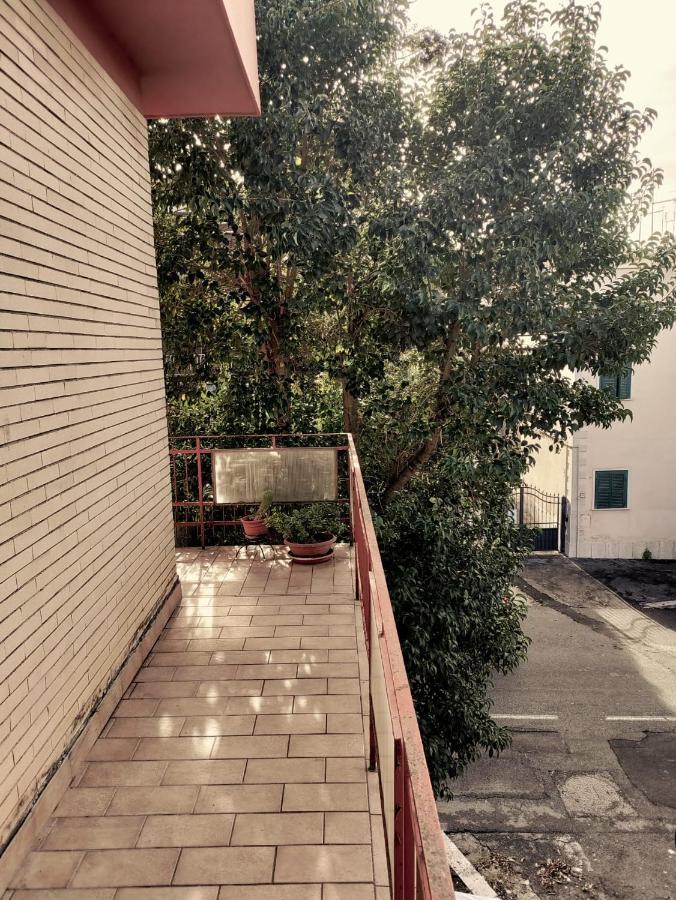 Roma Apartment Vitinia